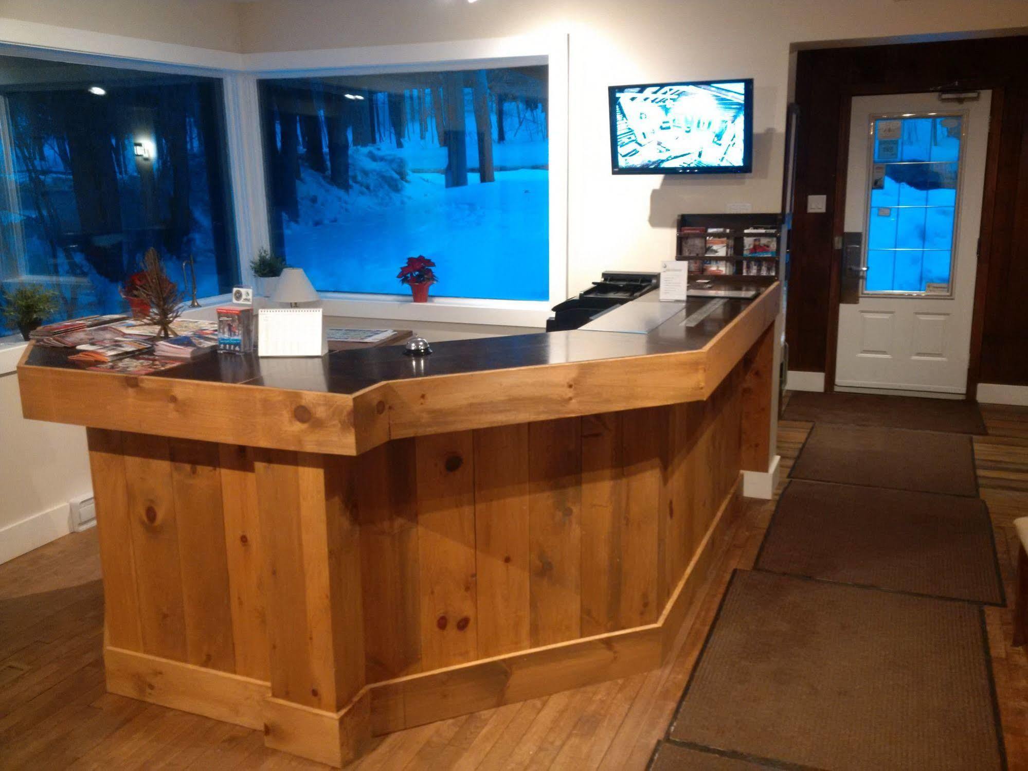 Auberge Sauvignon Mont-Tremblant Ngoại thất bức ảnh